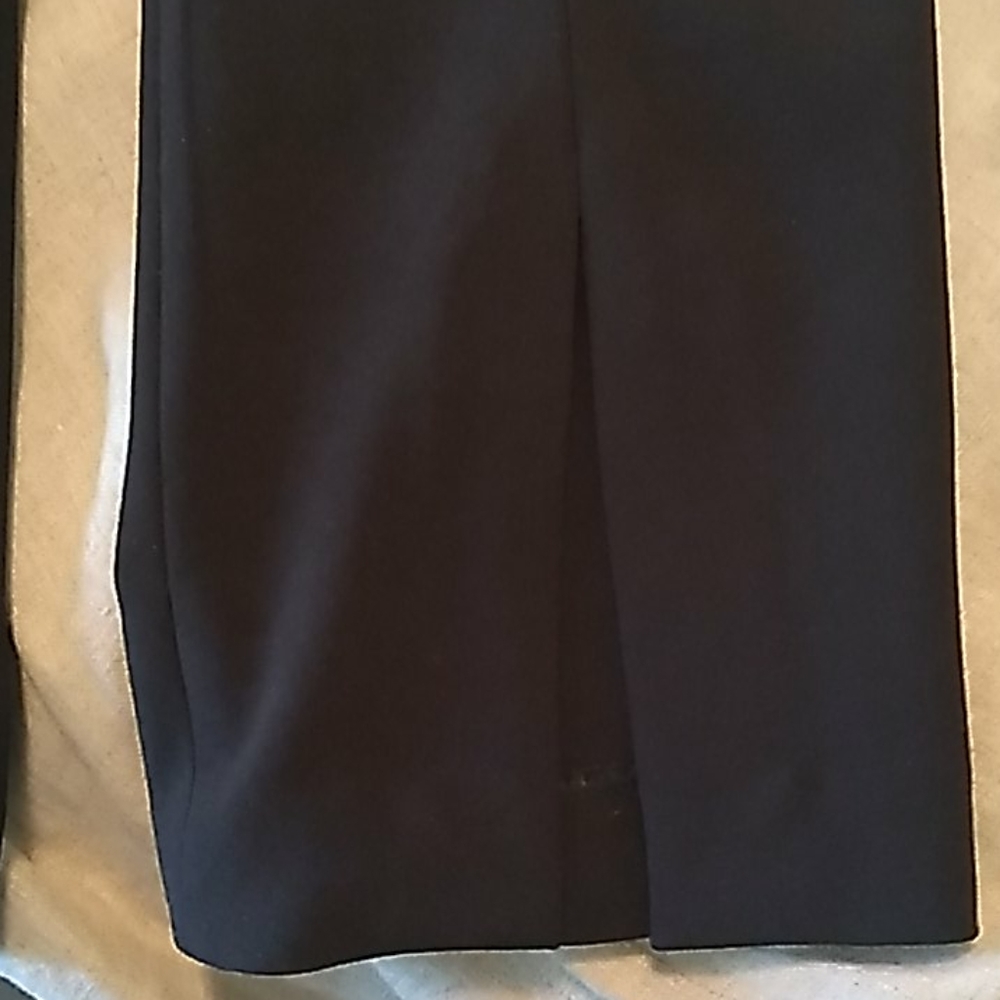 Zara front split hem - Picture 4 of 8